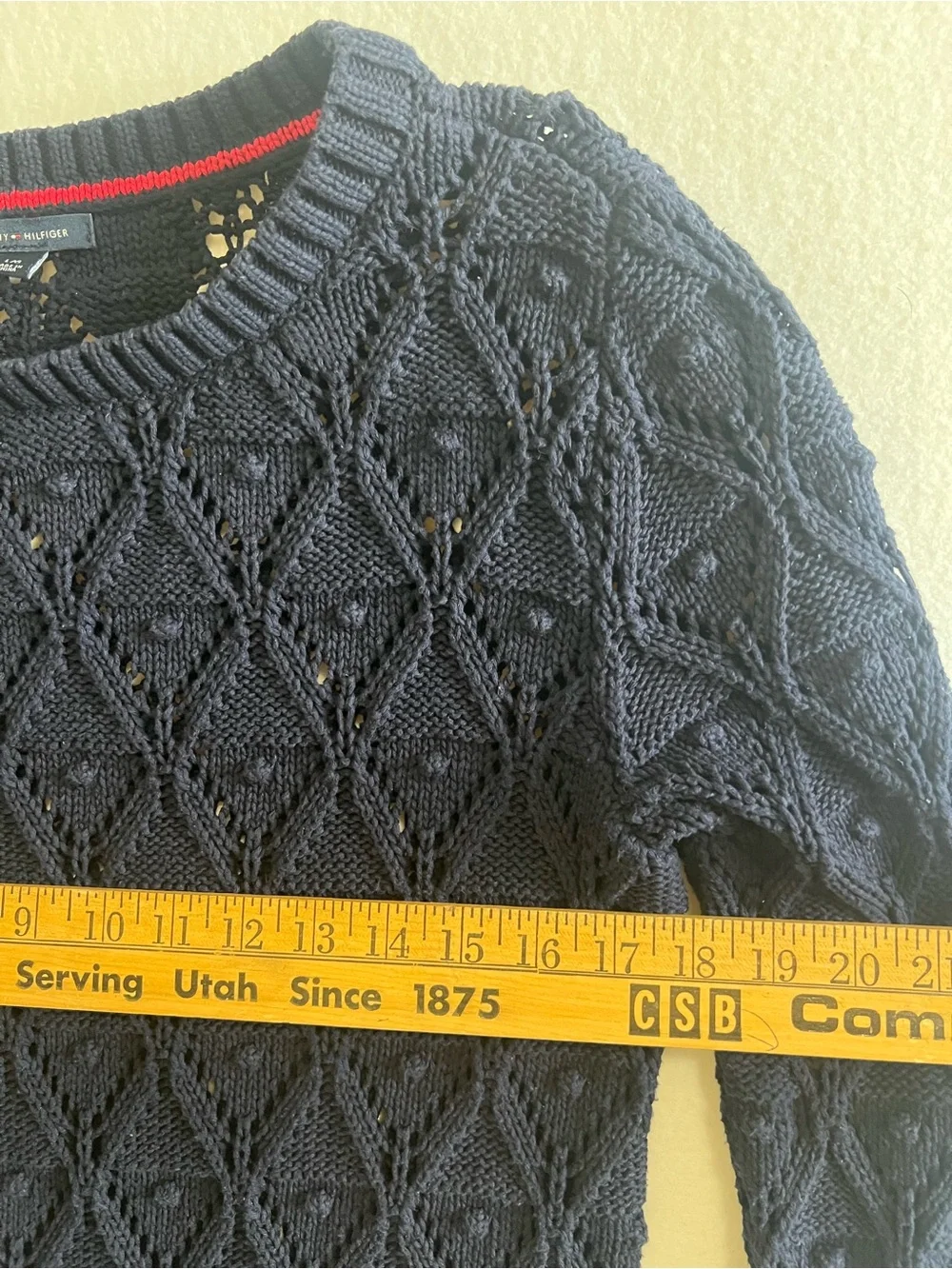 Tommy Hilfiger Womens L Navy Open Knit Cable Sweater Crewneck Cotton Preppy